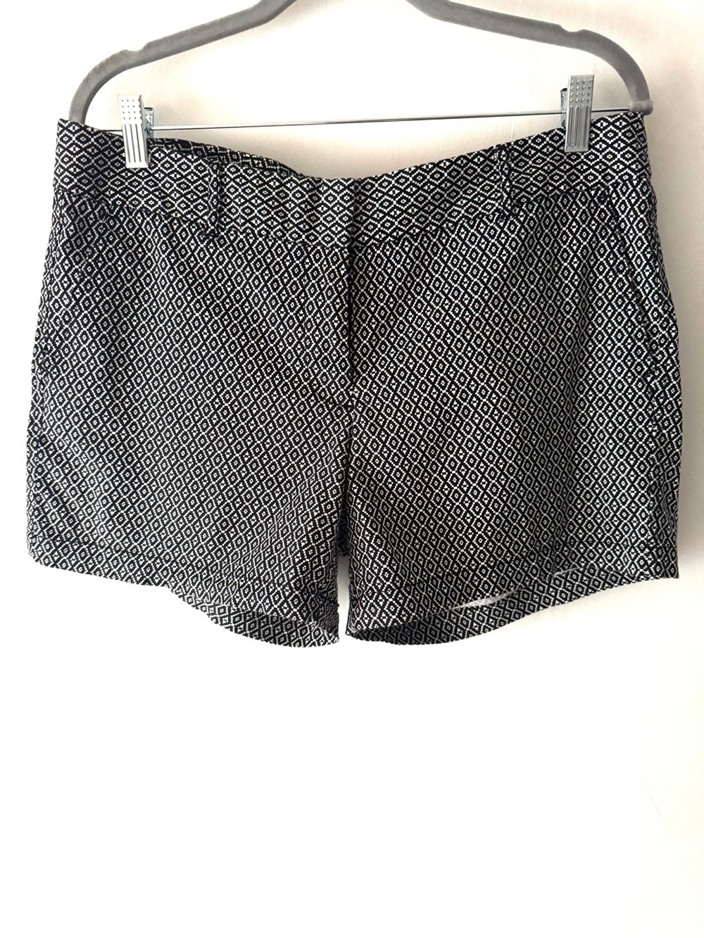 Land’N Sea Black & White Geometric Women’s Shorts